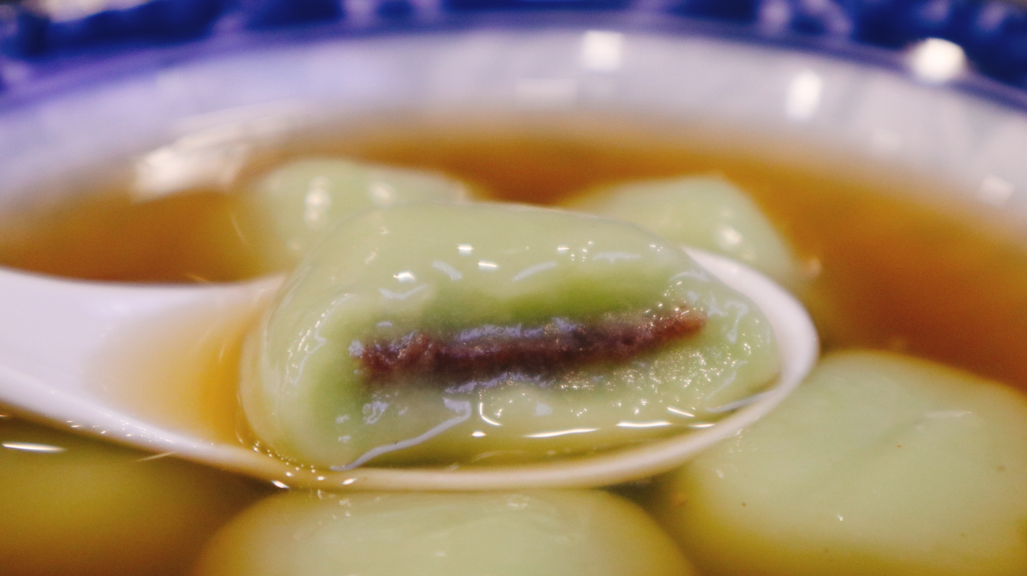 1汤圆:重庆小汤圆,是一种甜品.