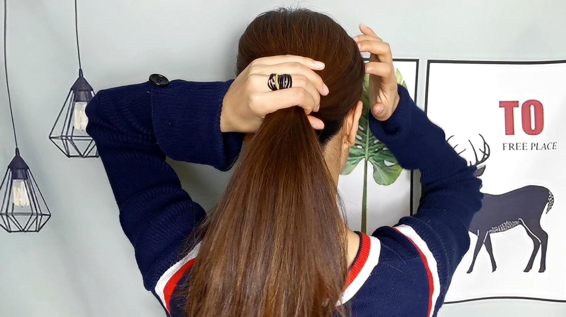 最简单的扎头发方法 让自己变美吧_伊秀视频|yxlady.com