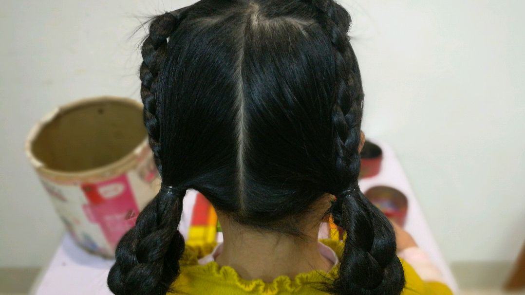 儿童编发教程 服务升级 5很显气质的一款卷发编发,30岁的女人头发