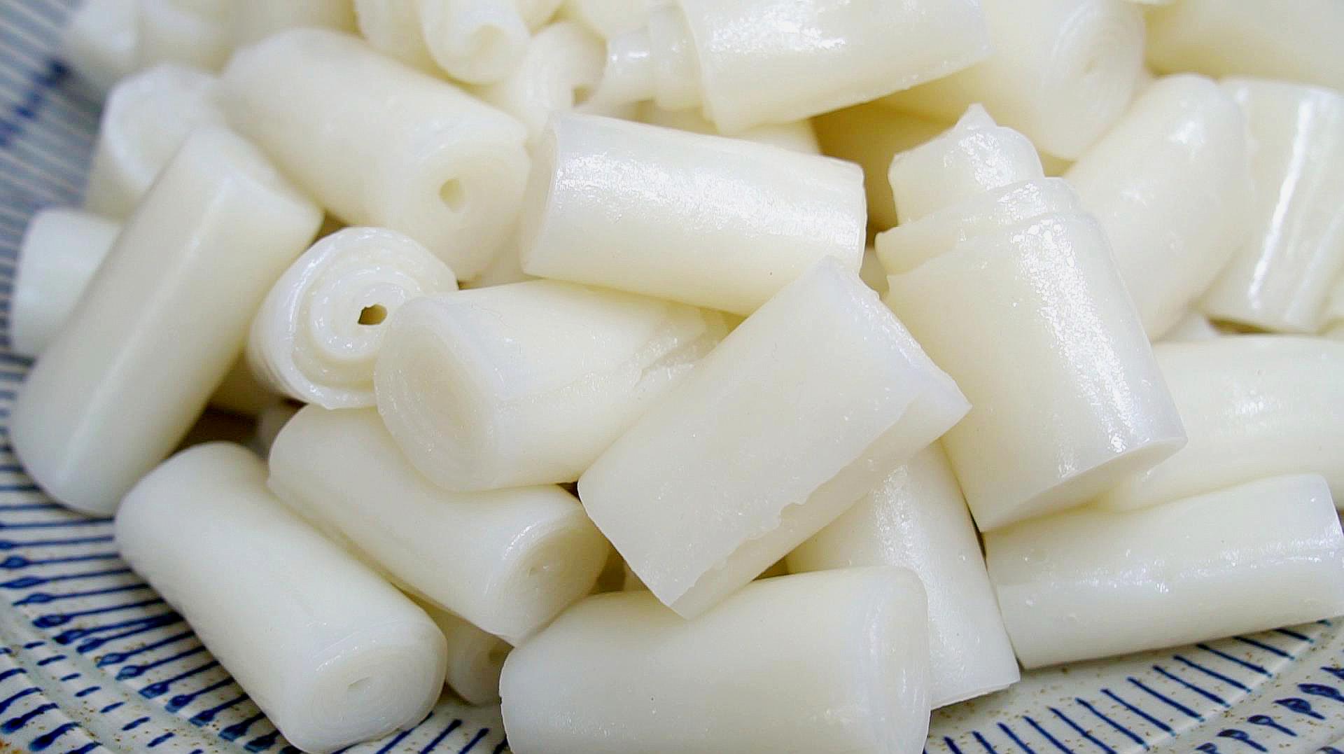 广东特色猪肠粉做法:自己在家就能做,q弹劲道,比买的还好吃