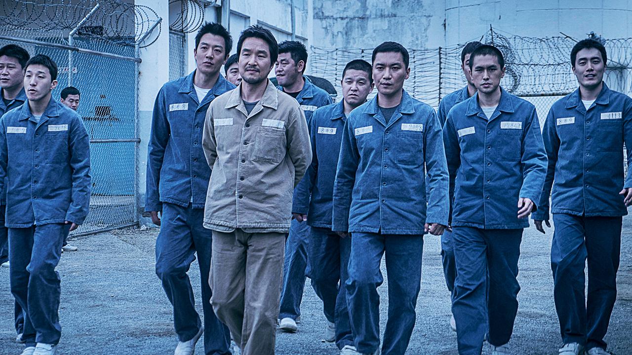 几分钟看完韩国黑帮犯罪片《监狱》